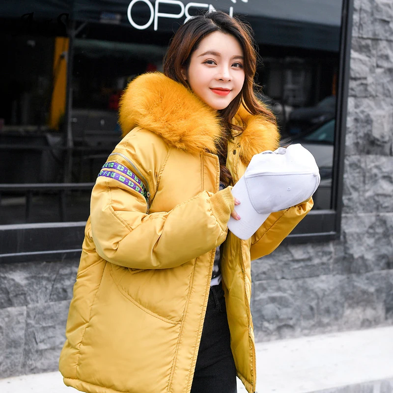 Зимняя куртка для женщин плюс размер парка с меховым капюшоном теплое плотное
