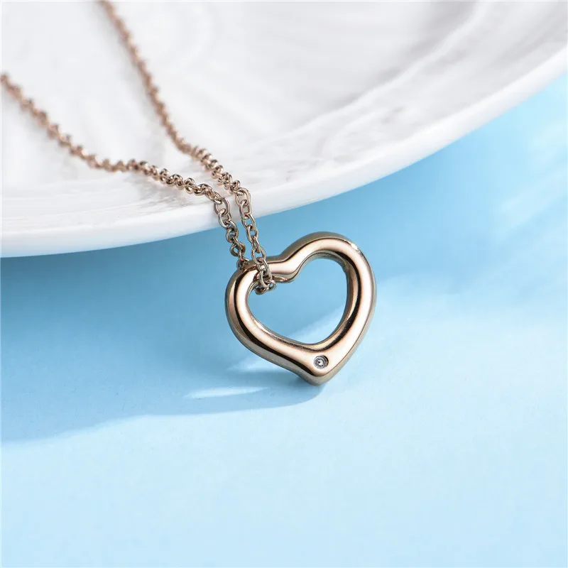 

Heart-Shaped Fashion Ladies Collarbone Necklace For Women Rose Gold Romantic Light Luxury Delicate Qixi Gift Ornaments