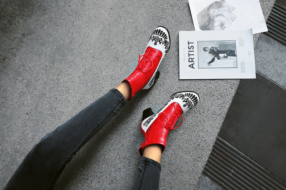 Retro Printed Booties Leather Women Ankle Boots Embroidery High Heels Casual Woman Shoe Zipper Vintage Female Footwear Boot 37