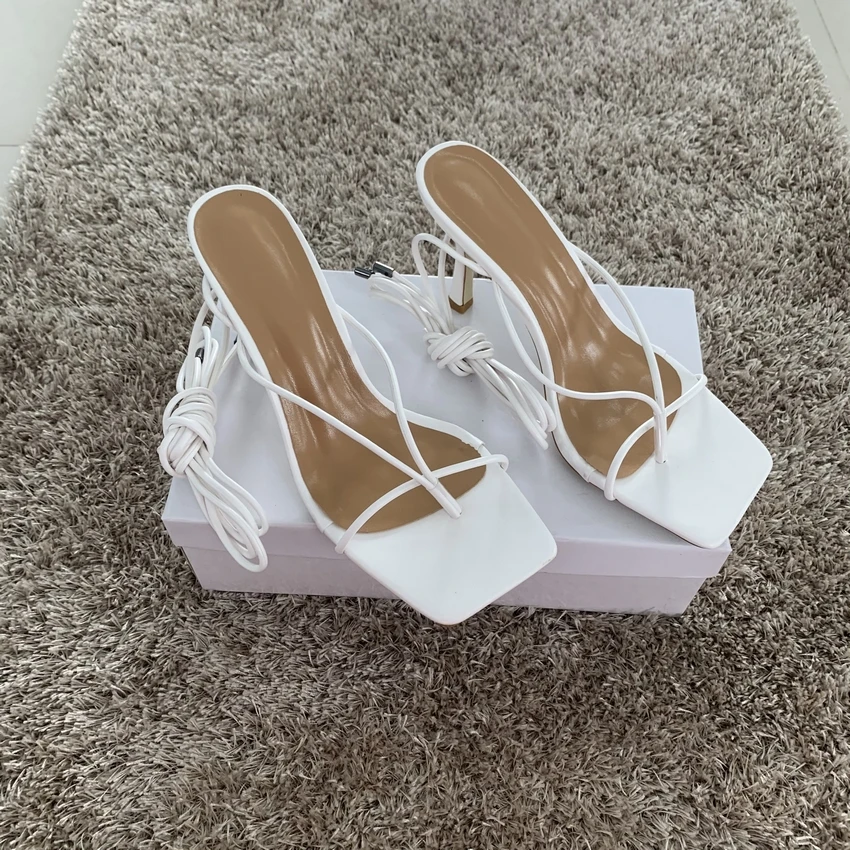 

2021 New Fashion Sexy Shoe Women Sandals Square Toe Thin Heel Cross-Strap Party Shoes High Heels 9CM Black White Size 35-42