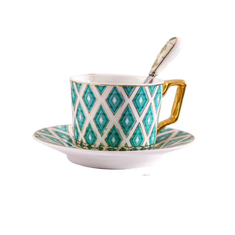 

European style creative Phnom Penh ceramic coffee cup plate British afternoon tea cup flower tea set with tray and spoon
