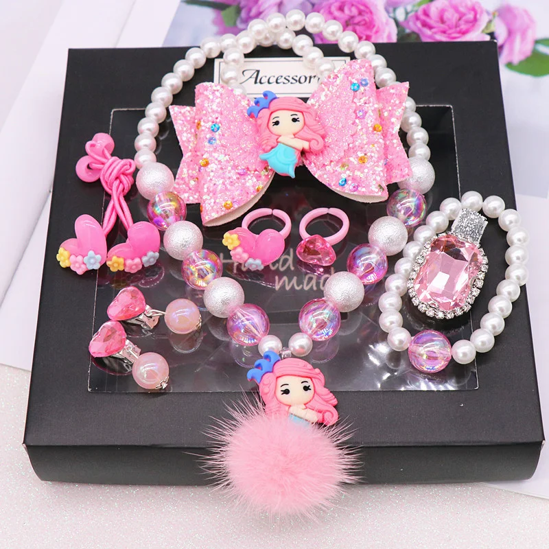 

Детский комплект из колье и серёг, с бусинами