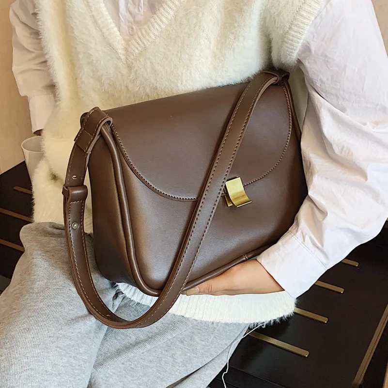 

High-end casual handbags new 2020 Korean brand designer fashion ladies texture versatile one-shoulder messenger small square bag