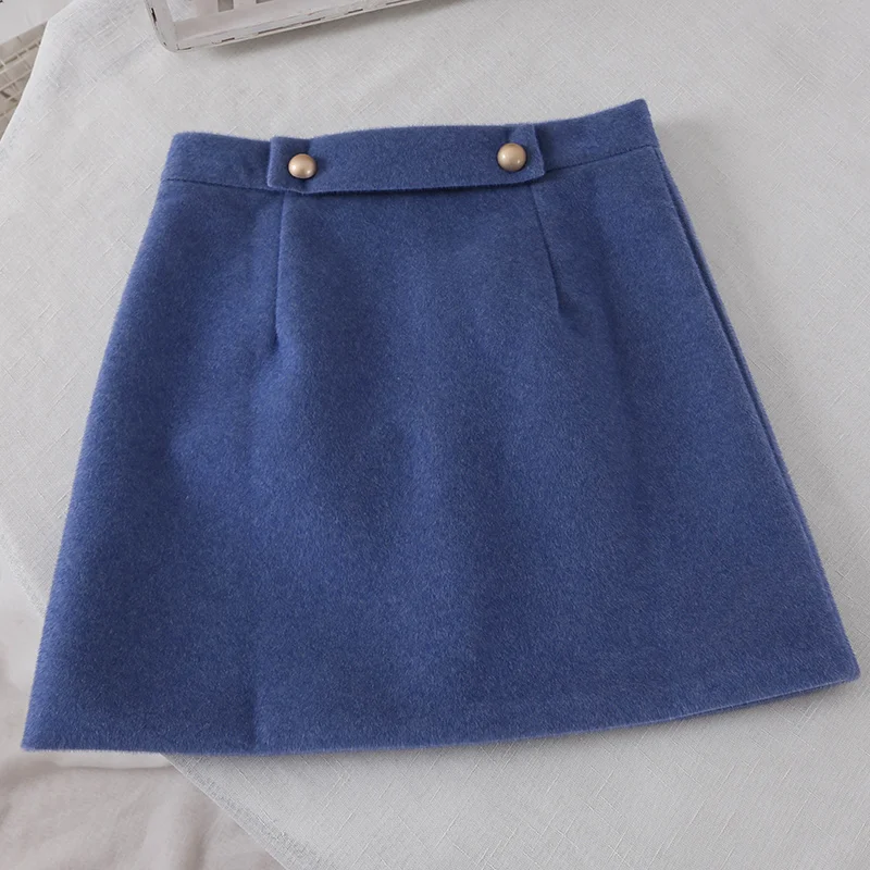 Женская юбка трапеция Lanon Однотонная трапециевидной формы длиной выше колена с