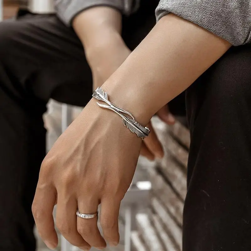 

Vintage Stainless Steel Leaf Feather Shape Open Cuff Bangle Bracelet for Men Women Classic Retro Style Rock Jewelry