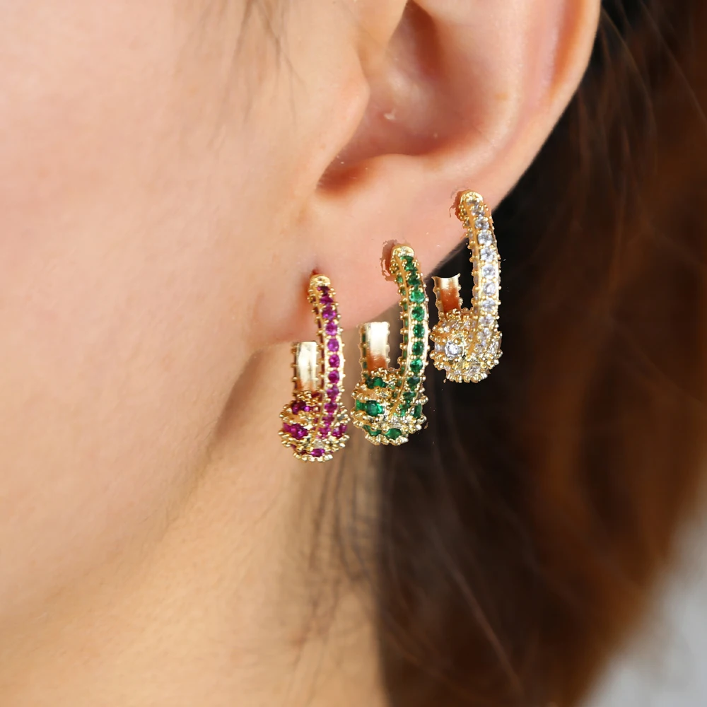 Женские серьги-кольца с разноцветными камнями | Украшения и аксессуары