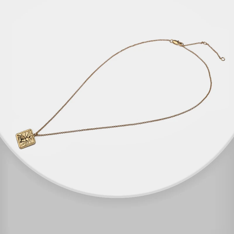 

Amorita boutique Retro angel relief square pendant necklace