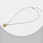 Бутик Amorita Ретро Ангел рельефный квадратный кулон ожерелье