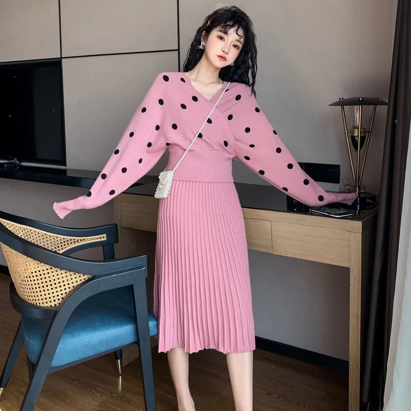 Корейские женские вязаные свитера розовый черный комплект из 2 предметов осенний