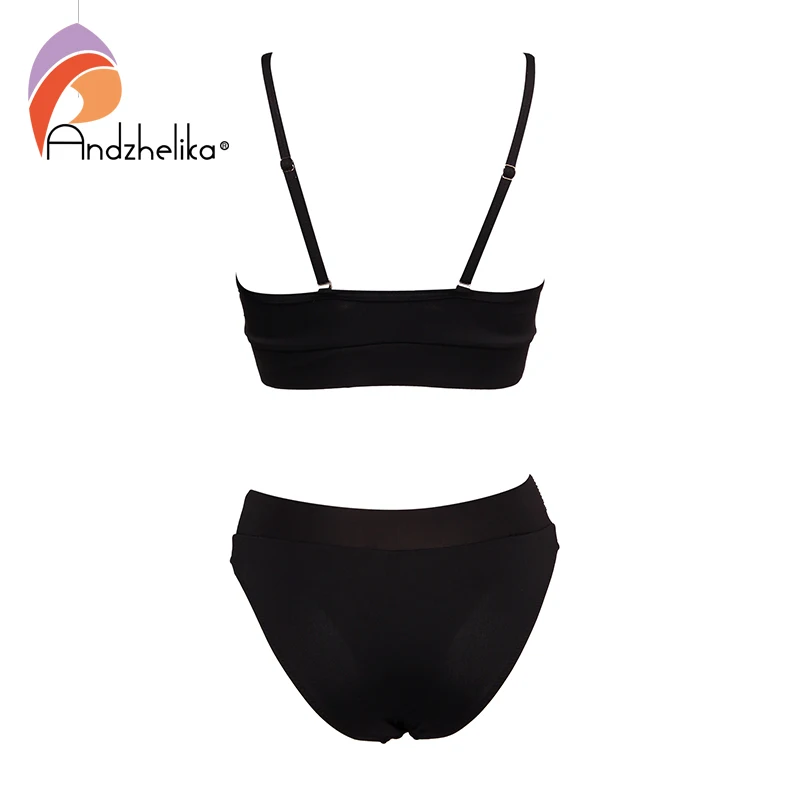 Комплект бикини Andzhelika женский однотонный купальник из двух предметов с мягкой