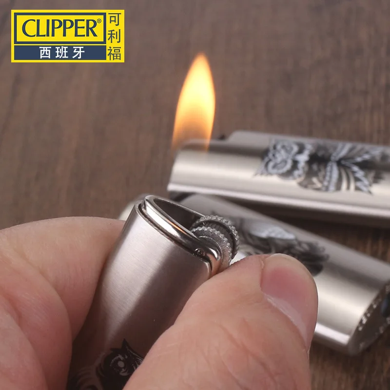 

Original Clipper Gas Butane Lighter Outdoor Free Fire Flint Pulley Wheel Lighter Can Replace The Inner Container Random Delivery