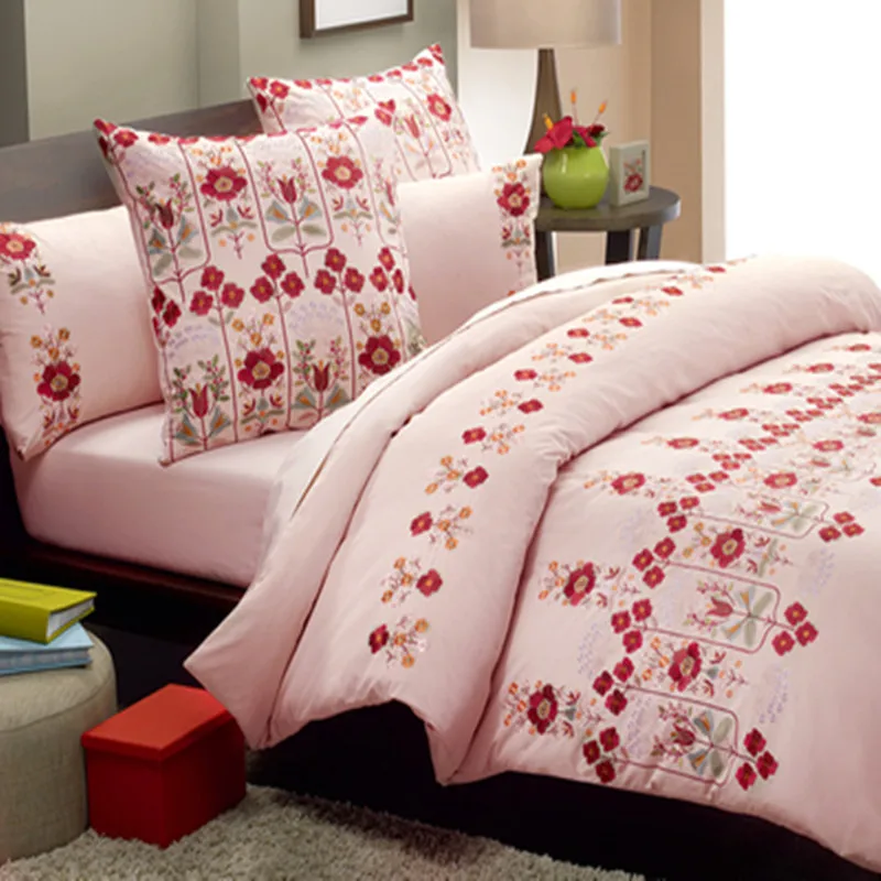 Комплект постельного белья из чистого хлопка с вышивкой и цветами сливы в