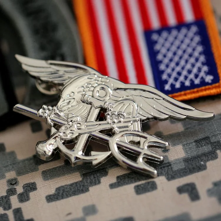 Металлические значки с уплотнением US Navy металлические покрытием брошь Орел
