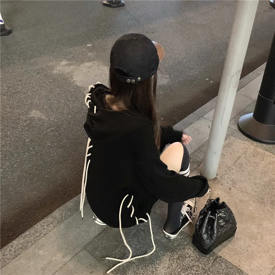 

Ins Hot Women Black Sweatshirts Fashion Woman Autumn Black Coats Tops