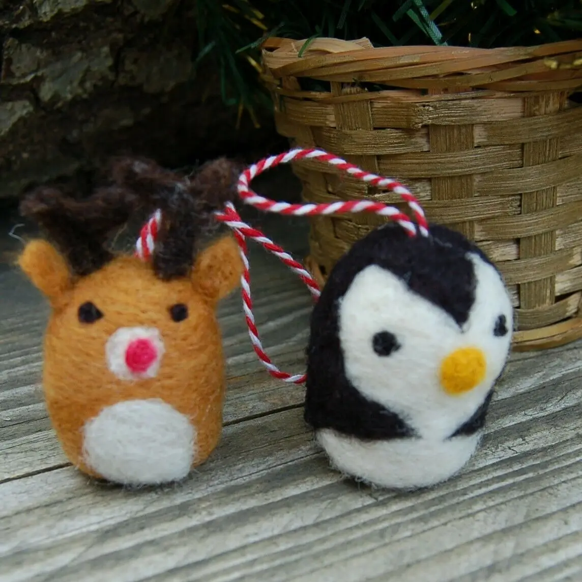 

HANDMADE HANGING XMAS TREE DECORATIONS - needle felt reindeer and penguin