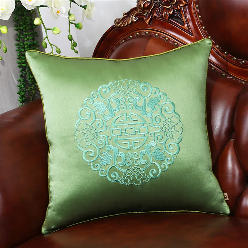 Наволочка с вышивкой для дивана черная красная зеленая декоративная наволочка в