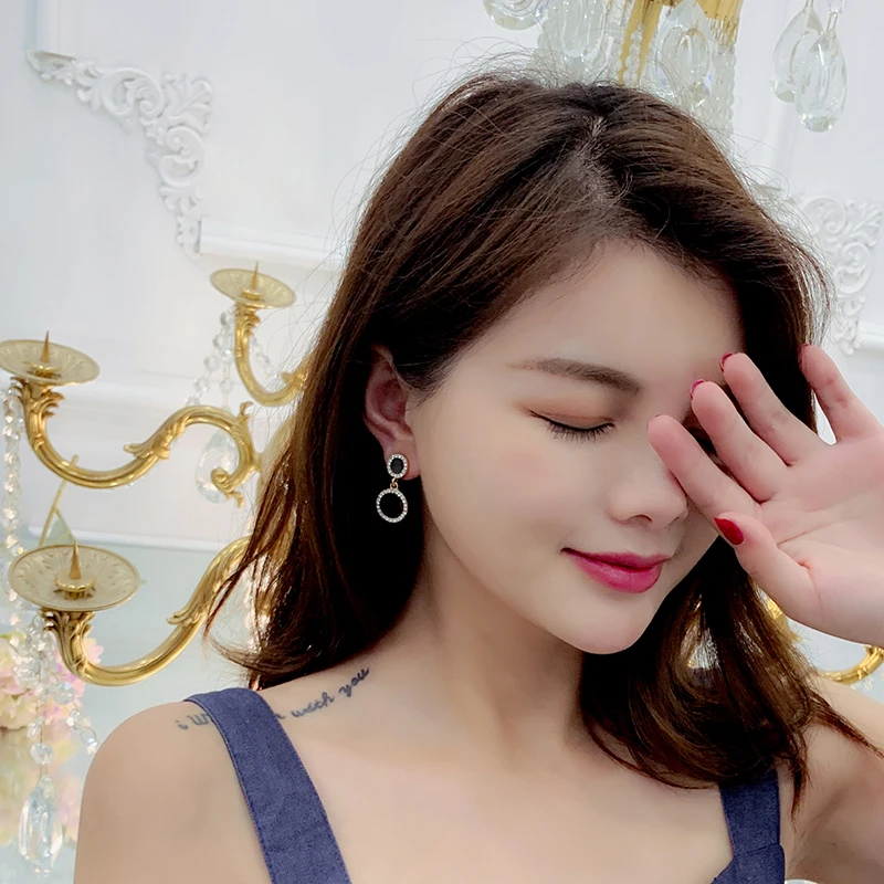 Xinwei Эффектные серьги 2019 черные круглые геометрические для женщин Кристальные