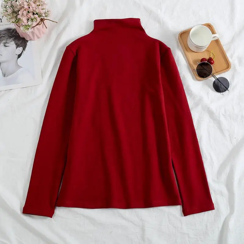 Лидер продаж! Свитер женский средней длины с высоким воротом бледно-желтый