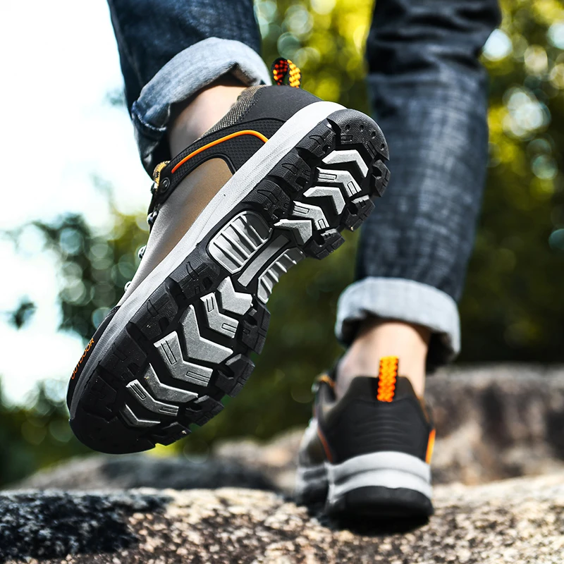 Fashion Popular Men Hiking Shoes Outdoor Men Sneakers Breathable Wear-resistant Climbing Shoes Men Sport Shoes  Large Size 39-48