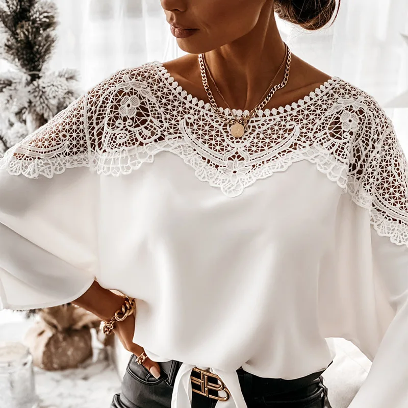 

Shirts & Blouses