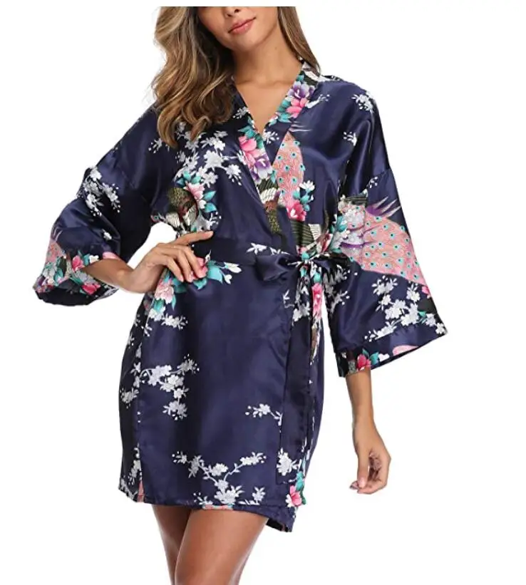 Халат Атласный Женский вечерний мягкий с цветочным принтом для подружки невесты