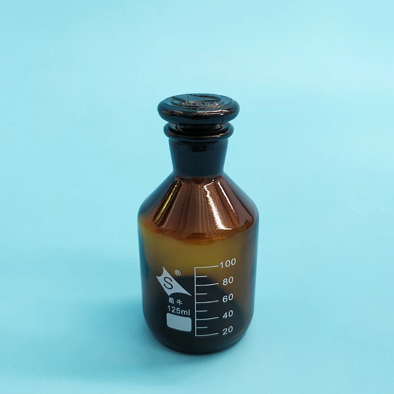 Brown reagent bottle,amber,125ml,Narrow neck with standard ground glass stopper,Brown ordinary glass,Graduation Sample Vials