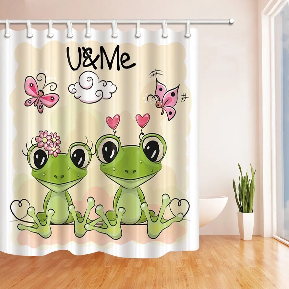 

Две симпатичные лягушки из мультфильма на оранжевом искусственном фоне, водонепроницаемые шторы из полиэстера для украшения дома и ванной ...