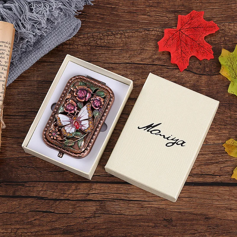 

dshou58 Folded Pocket Mirror Vintage Hollow-out Carving Rhinestone Mirror with Gift Box Portable Makeup Mirror