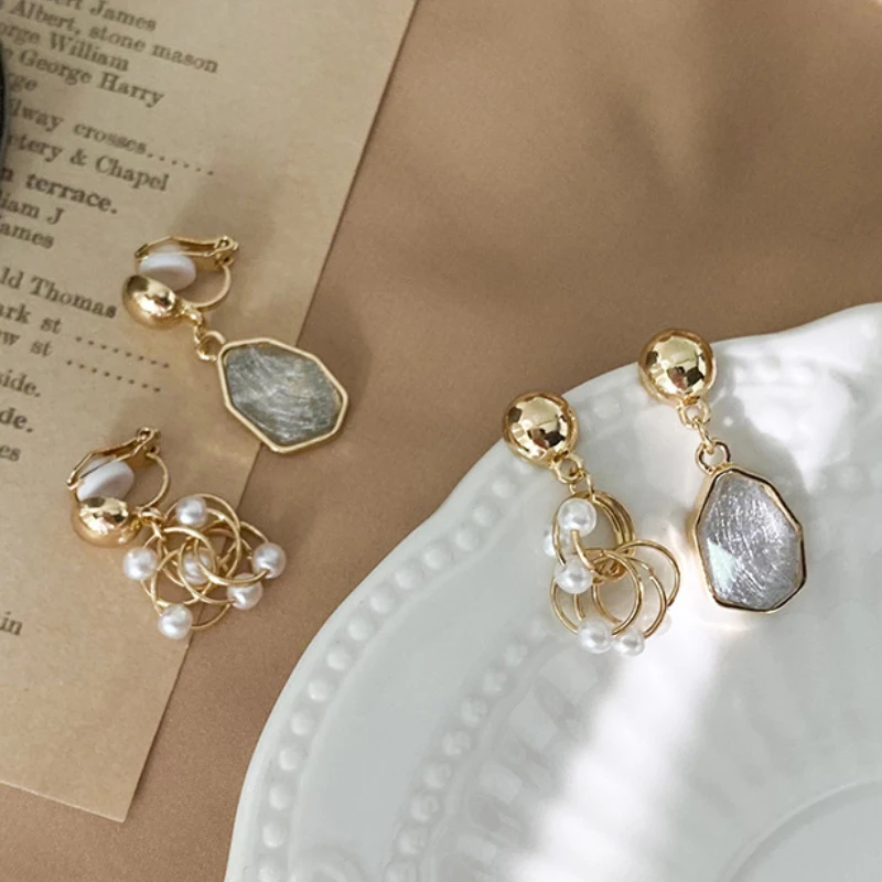 

U-Magical Temperament Asymmetry Irregular Grey Stone Dangle Earring for Women Gold Metal Imitation Pearl Earring Jewellery