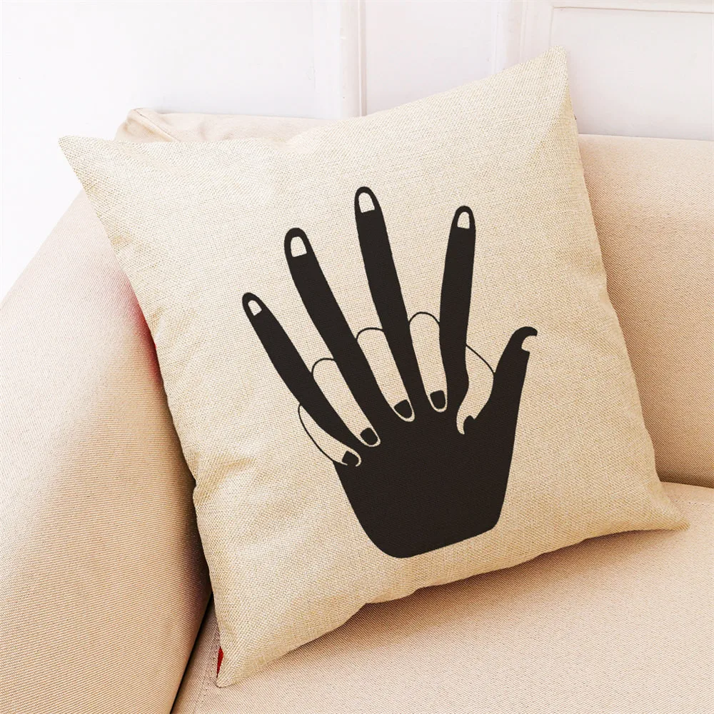 Черно белые чехлы на диванные подушки с надписью Декоративные Чехлы для гостиной
