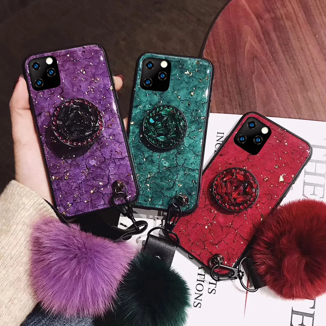 Чехол с пушистым помпоном и алмазным держателем для iphone 11 Pro XS Max XR мягкий