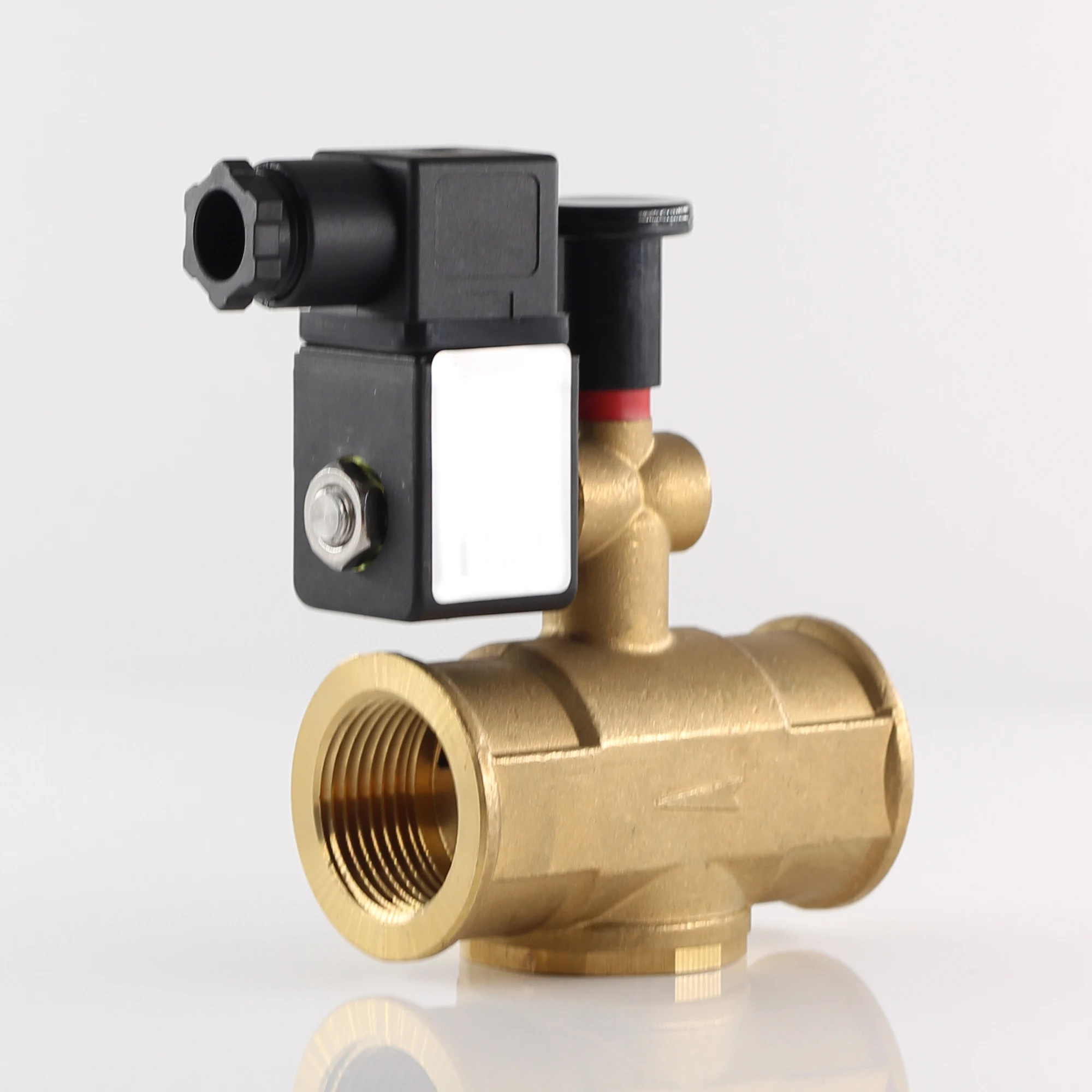 Нормально открытый электромагнитный клапан для аварийного отключения газа