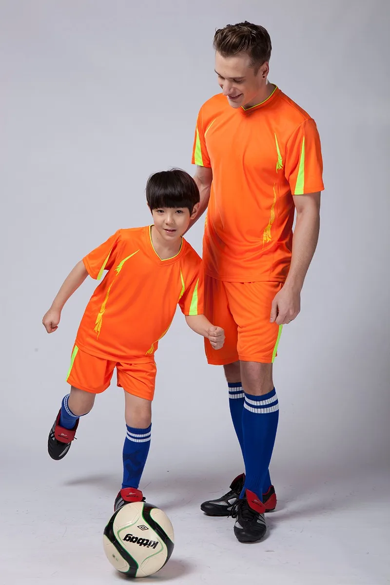Kids Football Uniforms Kits Sports Soccer Jerseys+Pants Suit Short Sleeve Blank Training Suit Set for Children Boys - Цвет: Orange