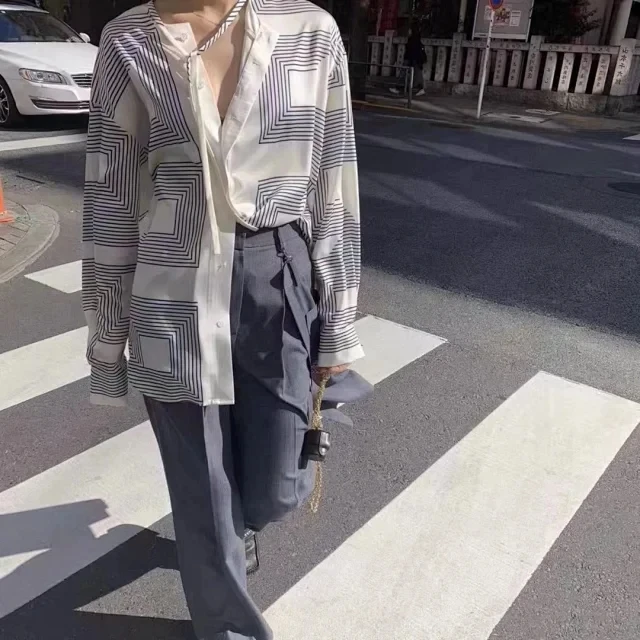 2020 Early Autumn New Simplicity Geometry Line Printing Lace Up Long Sleeve Turn Down Collar Loose Shirt Women Blouse Fashion