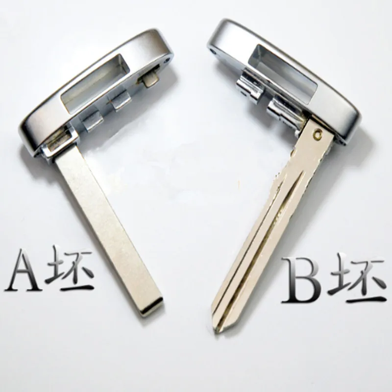 

DAKATU Replacement Blank Emergency Spare Key Blade for CADILLAC SRX ESCALADE CTS SLS Smart Card