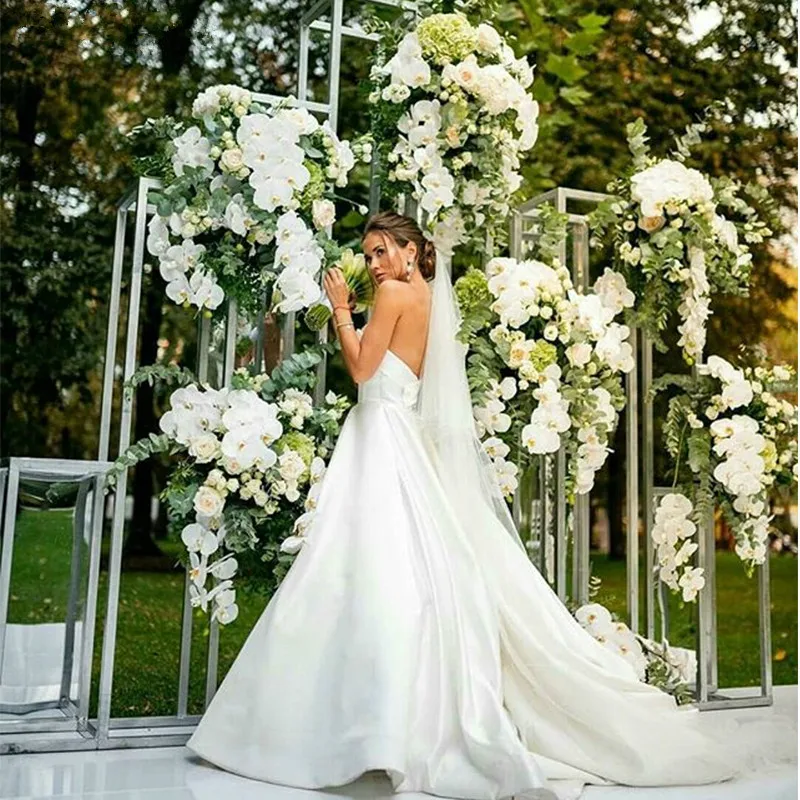A-line Simple Wedding Dresses Strapless White Ivory Satin Gowns Backless Sweep Train Plus Size Bridal Vestidos De Novia | Свадьбы и