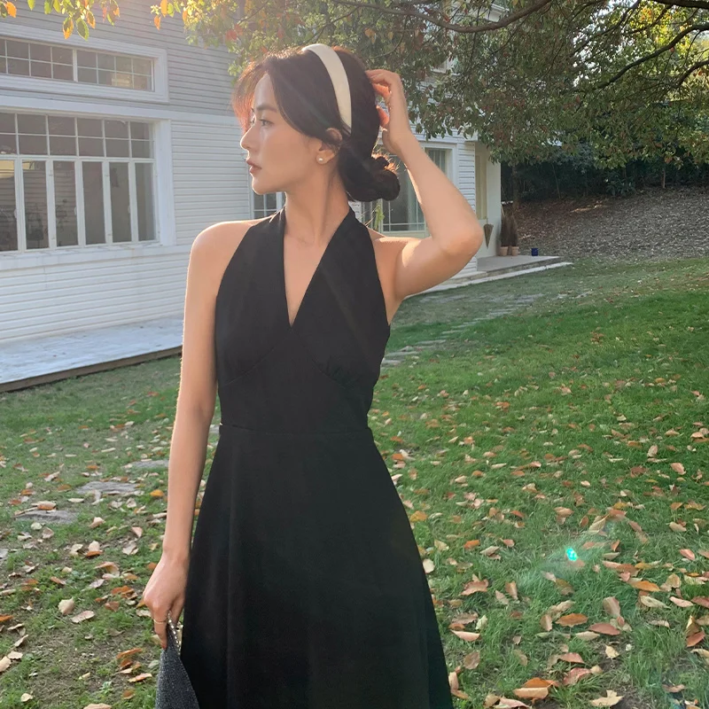 

Black Dress 2021 New Design Sense Niche Slim Fit Slimming Elegant Hepburn Style off-Shoulder Halter Suspender Dress