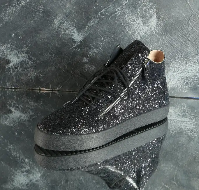 Мужские теннисные туфли на плоской подошве модельные повседневные кроссовки с