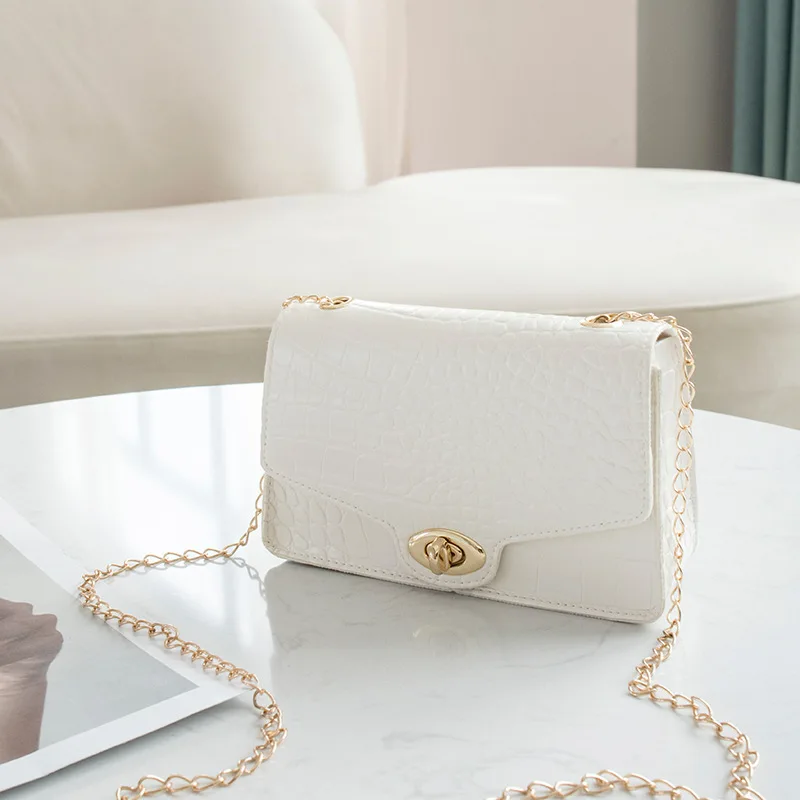 

fashion womens hands 2021 new single shoulder cross carry chain square fresh and sweet small satchel women's bag purses