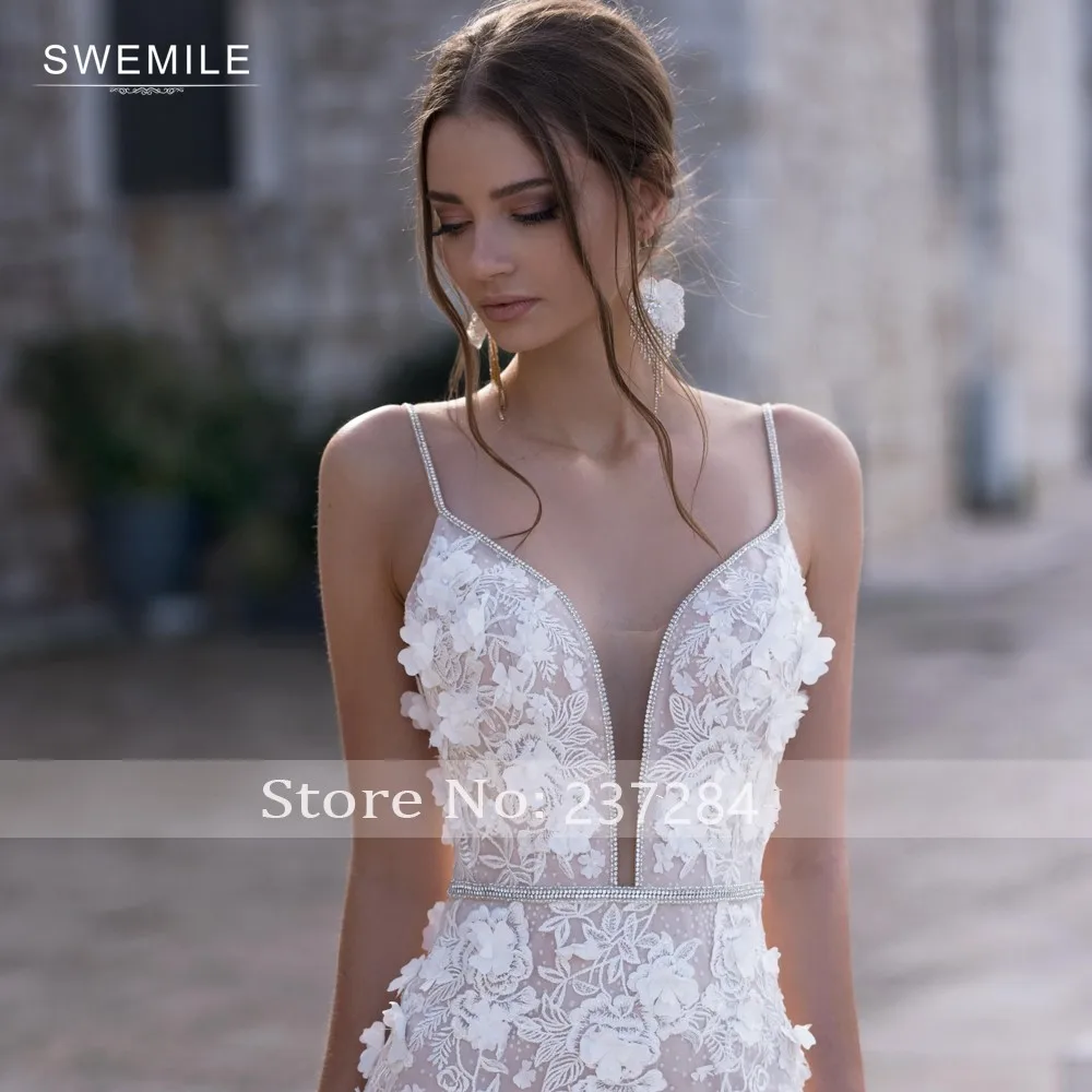 

SWEMILE Romantic Mermaid Lace Wedding Dresses Appliques Princess Bridal Gowns Sexy V Neck Sleeveless Bride To Be Wedding Gowns
