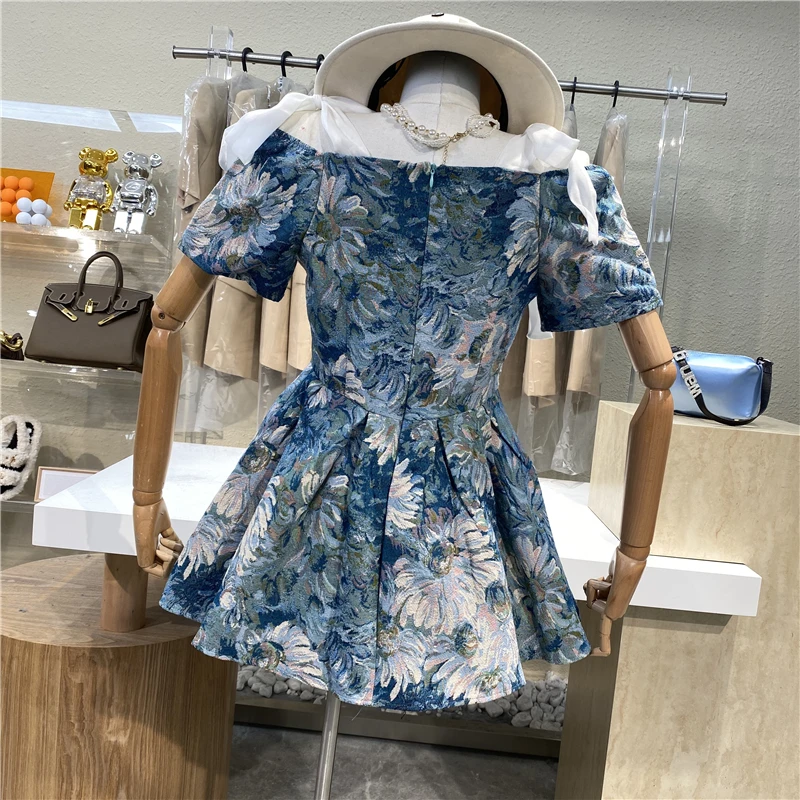 

Light Luxury Palace Style Design Oil Painting Temperament Waist Fluffy Dress Bow Tie Bubble Sleeve A-line Dress