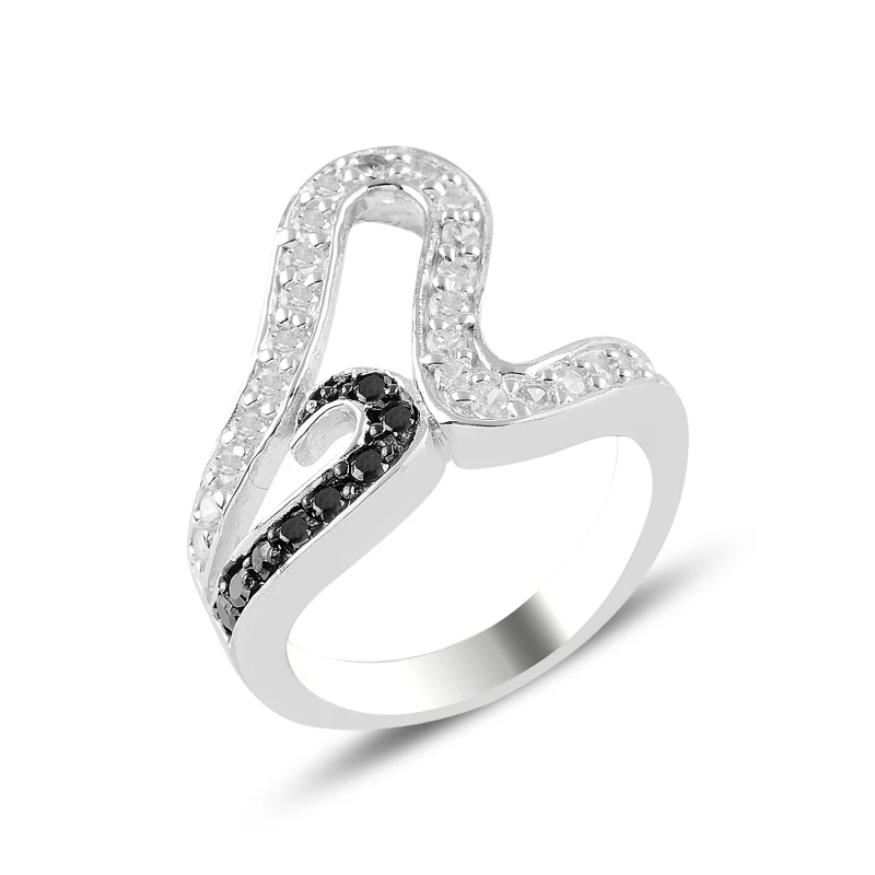

Серебряное циркониевое кольцо Silverlina