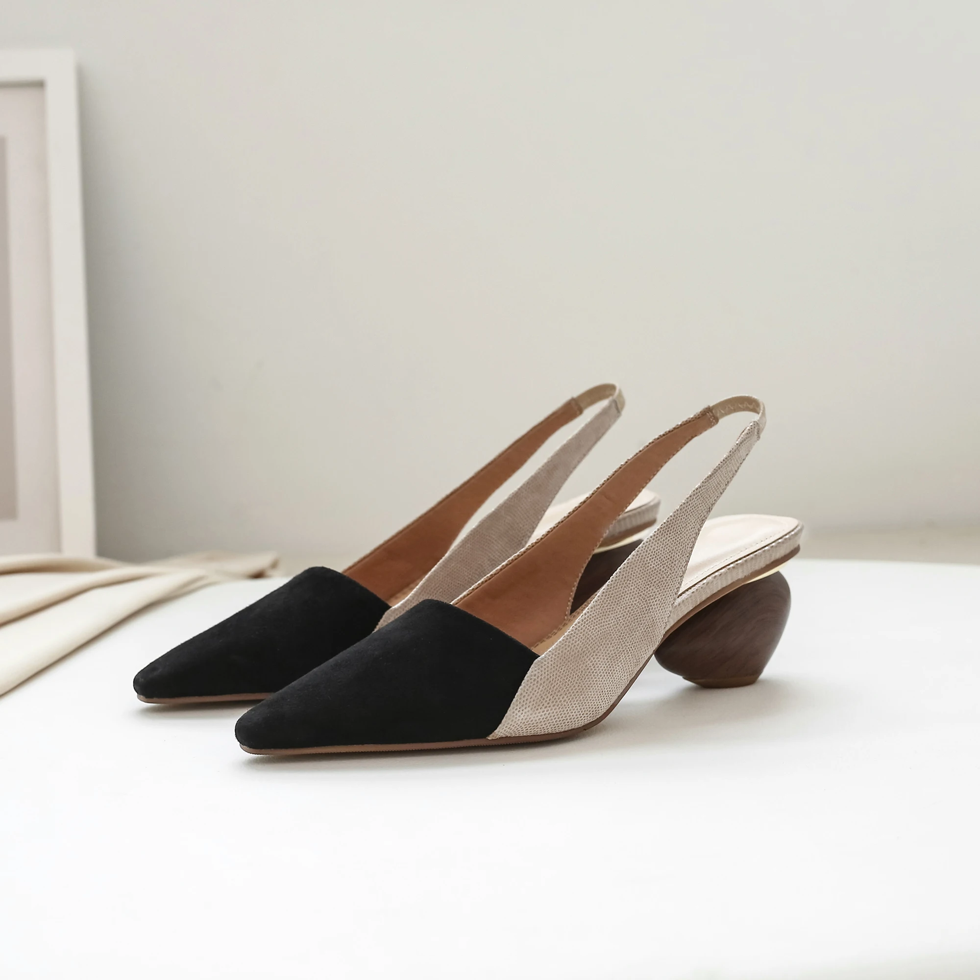 

Patchwork Women Sandals Leather Shoes Spring-summer Lizard Sheepskin Back Strap Strange High Heels Shoes for Woman Plus Size 43