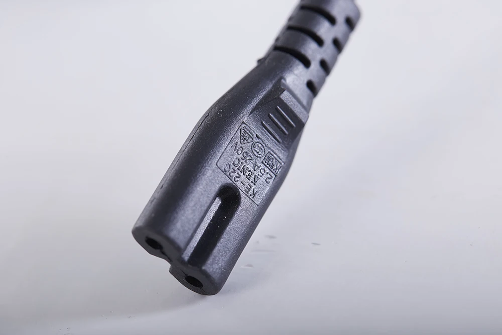 Наконечник зарядного устройства Airwheel для Европы|Детали и аксессуары самокатов| |