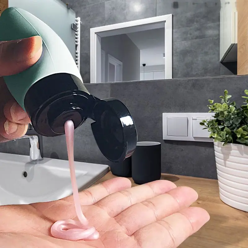 

3Pcs Portable Silicone Refillable Container Squeezable Reusable Hand Sanitizer Empty Travel Bottle with Keychain Carrier