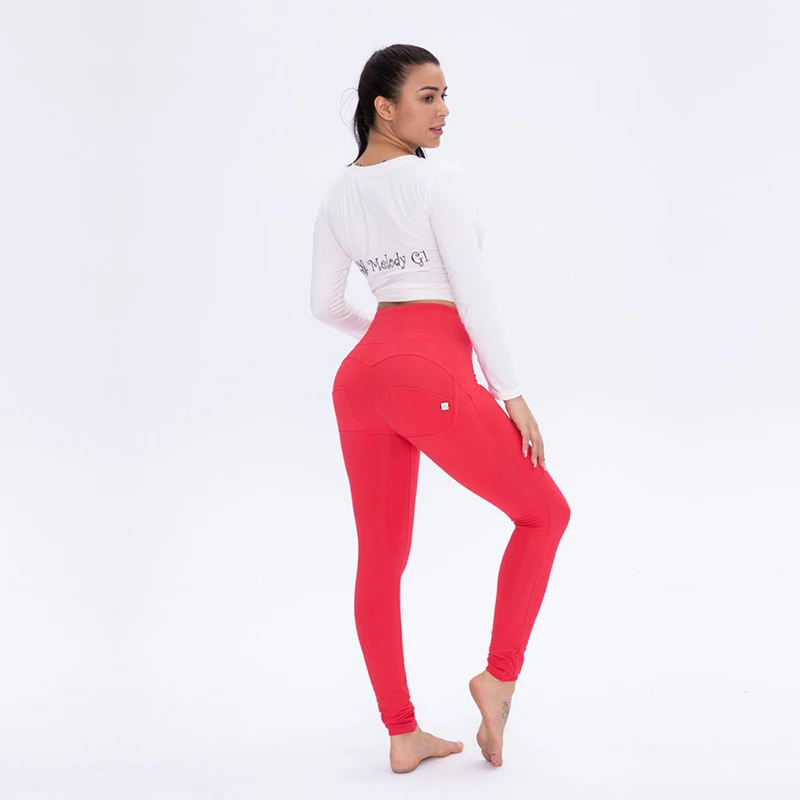 Женские спортивные брюки карандаш с низкой посадкой Стрейчевые камуфляжные