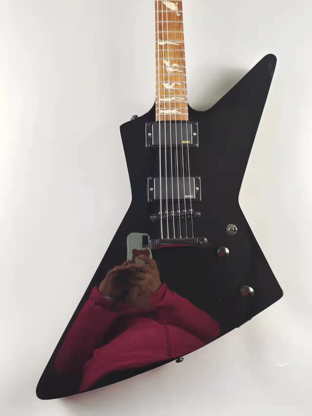 Оригинальная электрогитара серия 70s Explorer корпус из красного дерева фотогитара