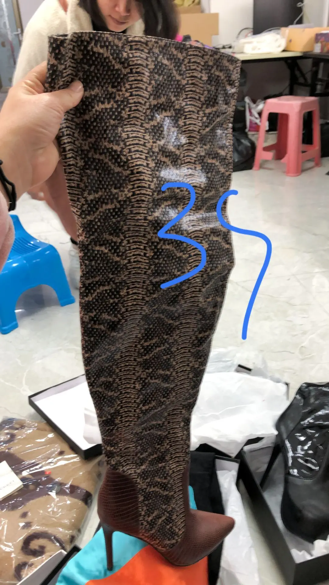 

Sexy Python Snakeskin Boots Botas Pointed Toe Thigh High Boots Thin High Heels Women Motorcycle Boots Autumn Shoes Woman Pumps