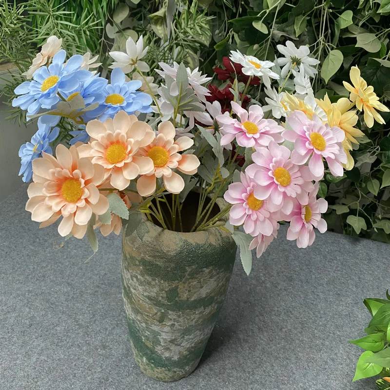 

Simulated 5-Fork Sun Chrysanthemum Universe Chrysanthemum Silk Flower Home Decoration Hotel Shopping Mall Layout Flower Outdoor