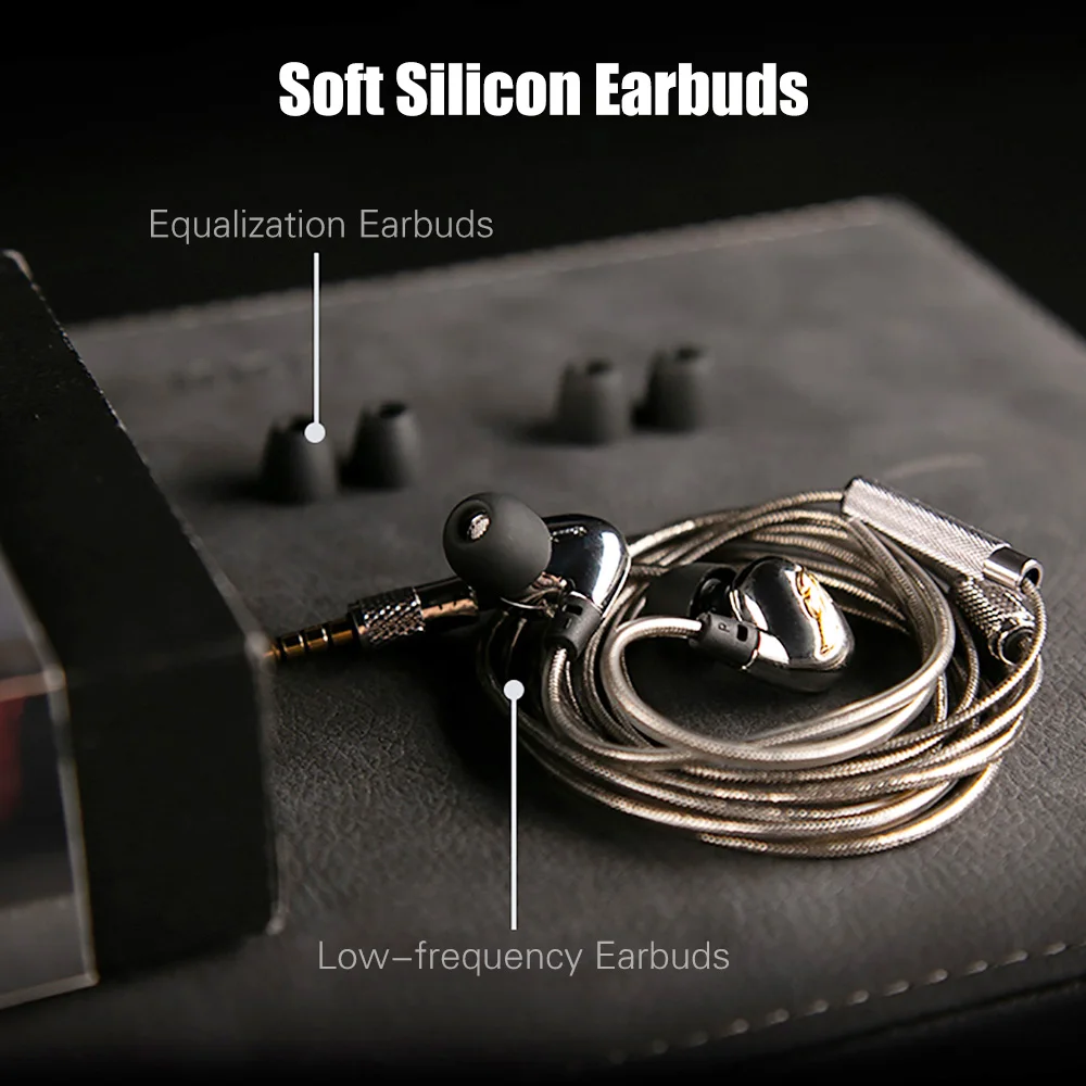 

Wu Mr Zhou Wired Earbuds In-ear HiFi Earphones Headphones for Man with Microphone Stereo 3.5mm Gold-plated Plug Including Bag